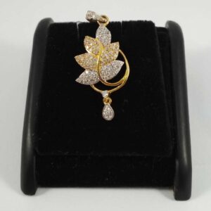 22 k gold diamond pendant   nj-p088