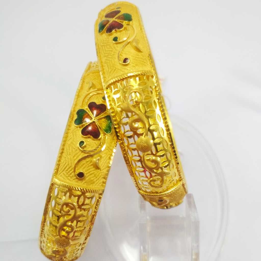 22K Gold Flower Design Kangans NJ-B036