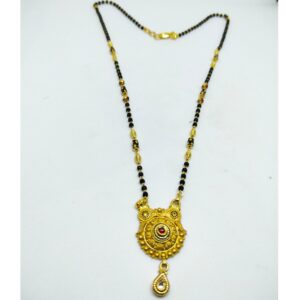 916 Single line mangalsutra with antique pendent