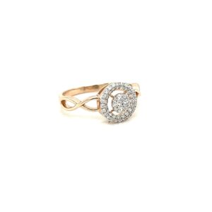 Criss Cross Band with Circular Design Diamond Ring for Woman