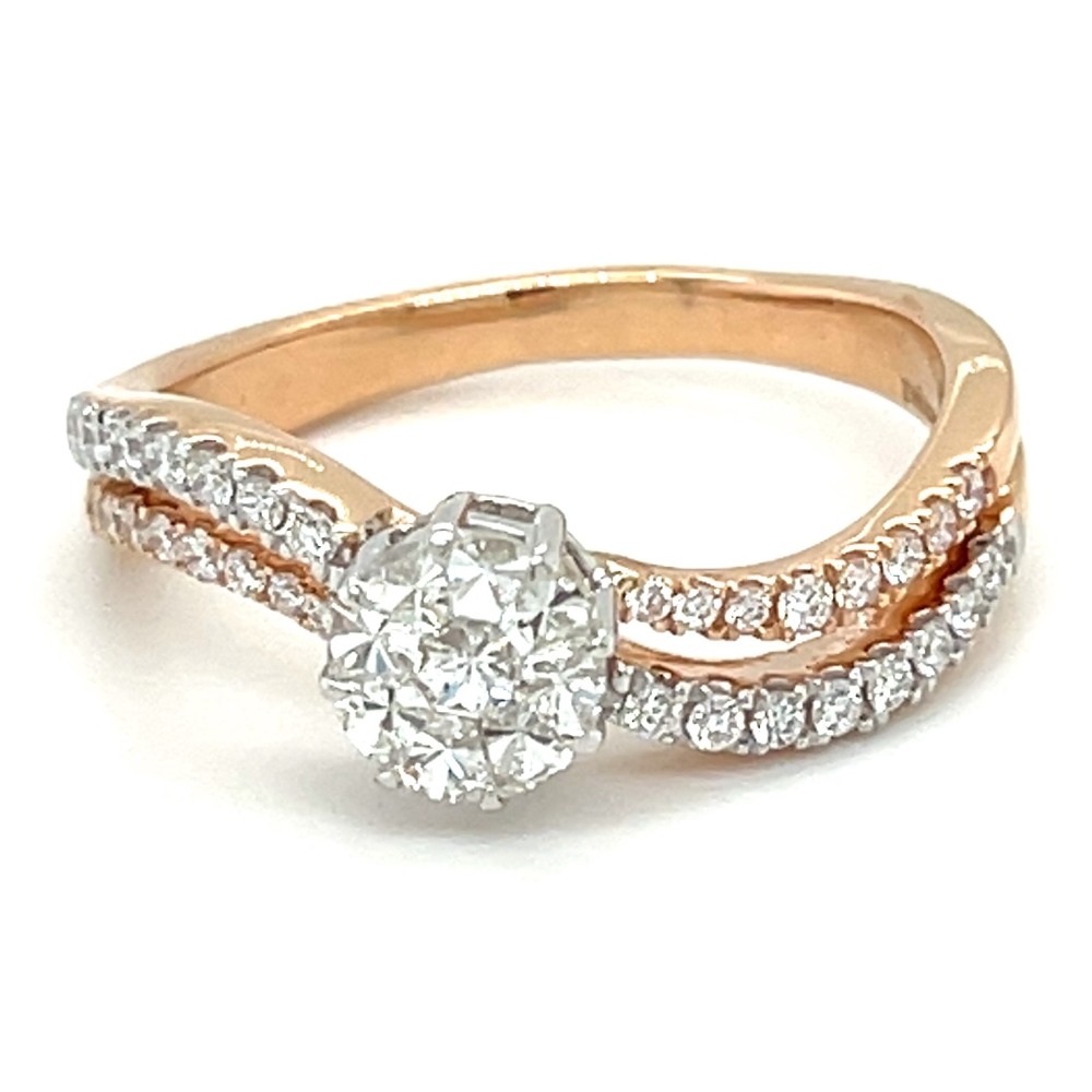 Eva Round With Wave design Diamond Ring