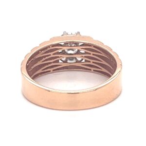 Eva cut Round diamond classic engagement ring with solitaire look