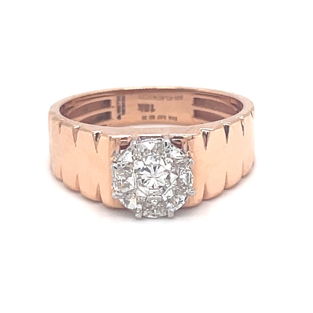 Eva cut Round diamond classic engagement ring with solitaire look
