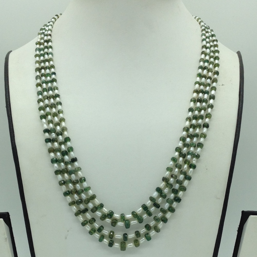 White Pearls with Emeralds Beeds Necklace JPM0481