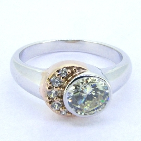 Aroha Creative Diamond Simulants Ring JSJ0232