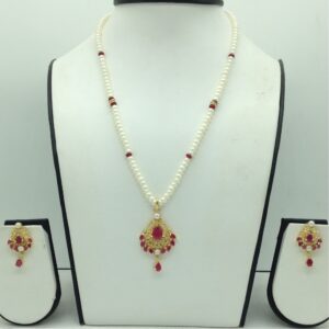 White,red cz pendent set with 1 line flat pearls mala jps0687