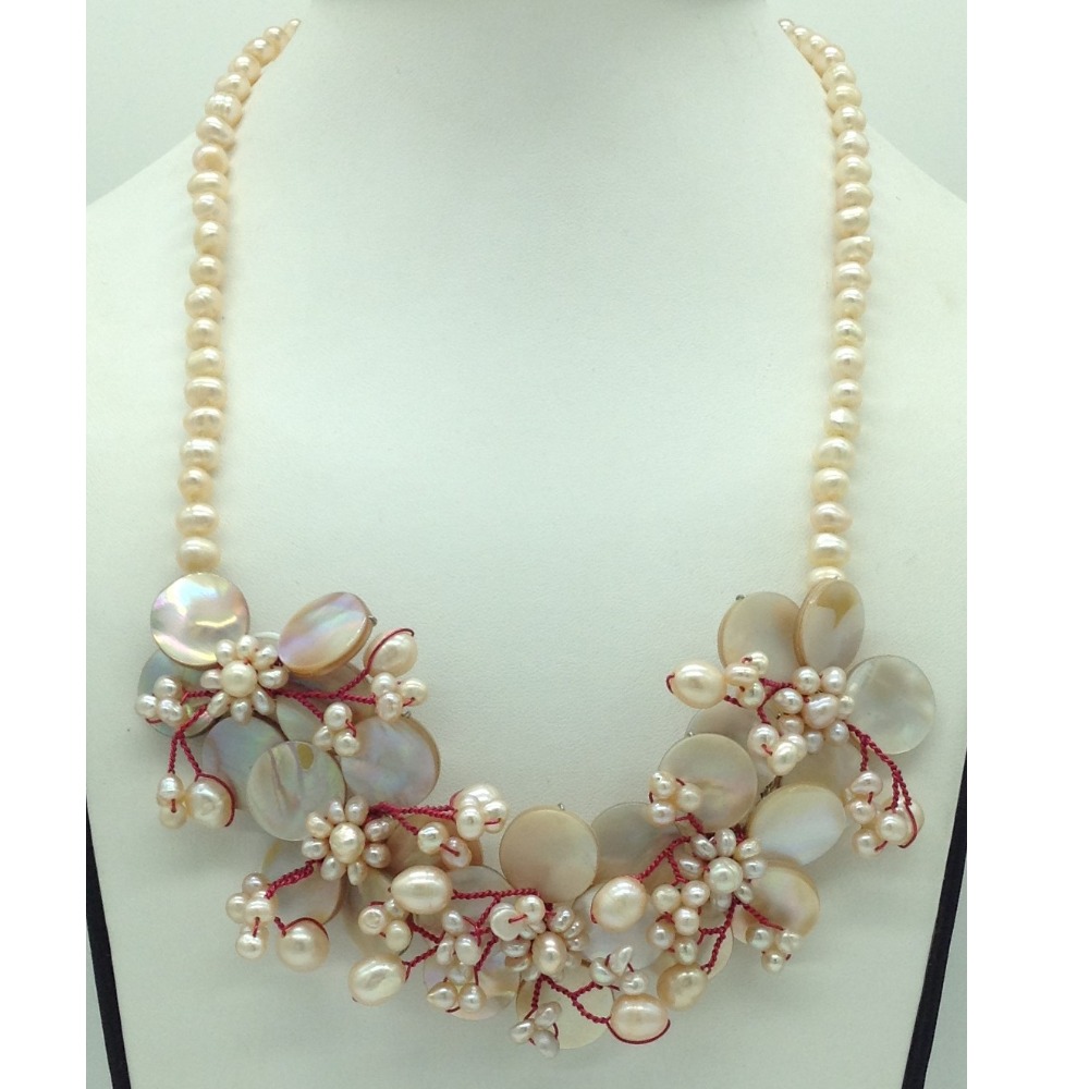 Orange Potato Pearls With MOP Flower Pendent Necklace JPM0436
