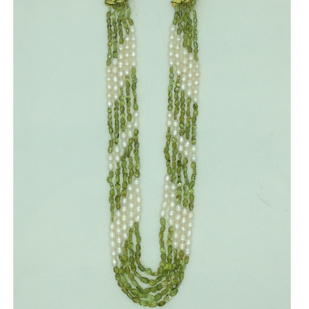 white oval pearls with peridots 5 layers necklace jpm0414