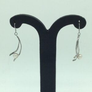 Pearl Silver Ear Hangings JER0156