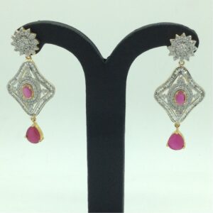 White and Red CZ Stones Ear Hangings JER0070