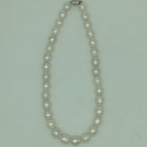 White Oval South Sea Pearls Strand JPM0399