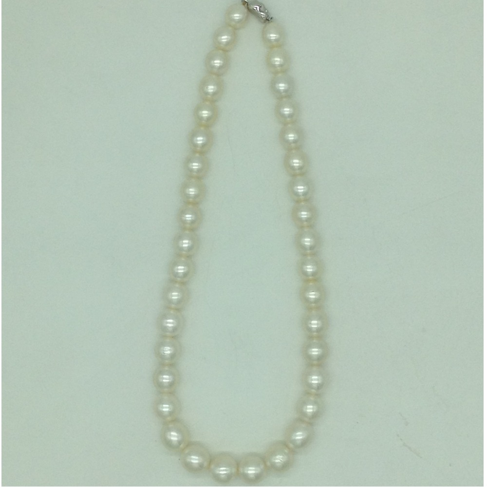 White Round South Sea Pearls Strand JPM0396