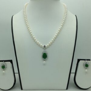 White,green cz pendent set with flat pearls mala jps0615