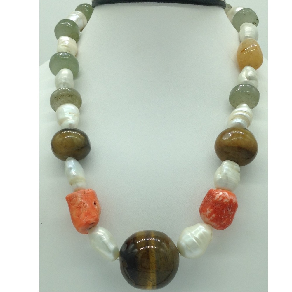 White Oval Baroque Pearls With Semi Beeds Necklace JPM0390