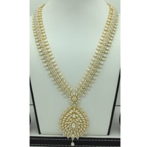 Freshwater White Button Pearls Long Haar Set JNC0106