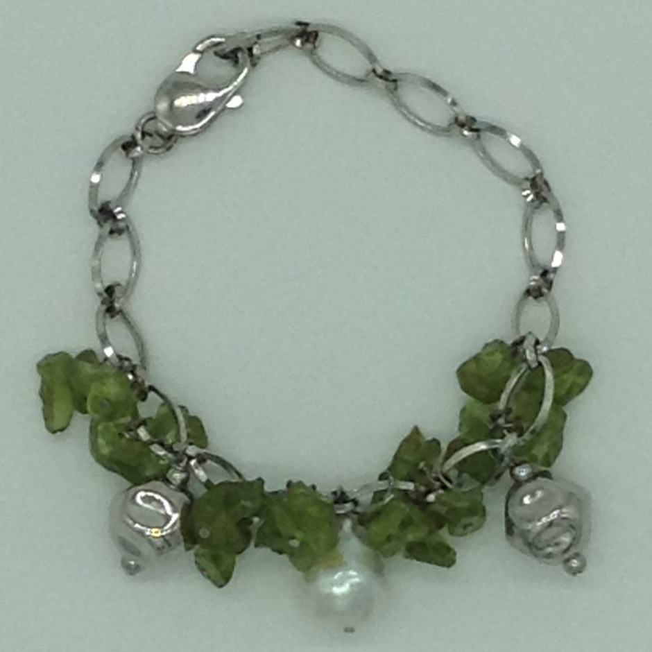 Freshwater white pearls and peridot silver necklace set jnc0077