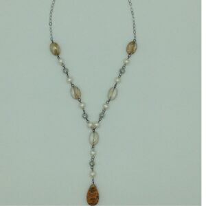 Freshwater white pearls and golden drops silver necklace set jnc0074