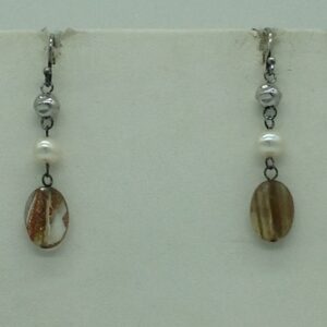 Freshwater white pearls and golden drops silver necklace set jnc0074
