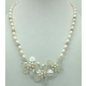 Freshwater white oval pearls and mop flowers necklace set jpp1061