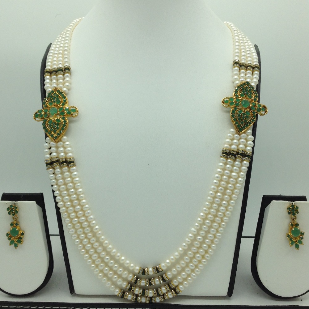 Green CZ Brooch Set With 4 Lines Flat Pearls Mala JPS0554