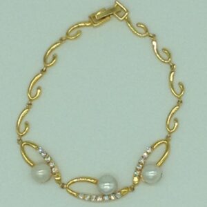 White Button Pearls And White CZ Golden Alloy Chain Bracelet JBG0206