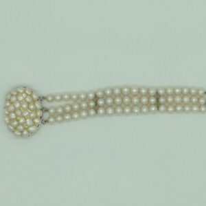 White Round Pearls with Baroque Pearls Clasp 3 Layers Bracelet JBG0197
