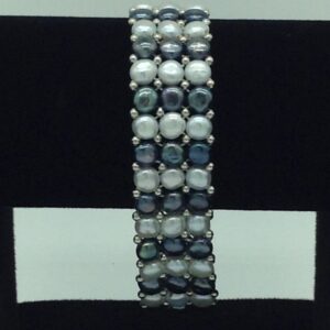 White And Black Button Pearls With White Jaco Balls 3 Layers Elastic Bracelet JBG0190