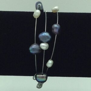 White And Black Potato Pearls 3 Layers Wire Bracelet JBG0179