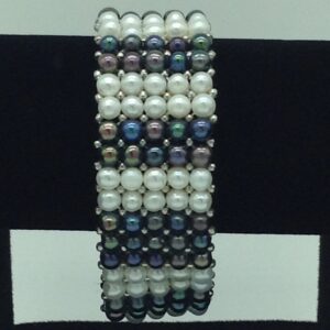 White And Black Potato Pearls With White Jaco Balls 5 Layers Elastic Bracelet JBG0171