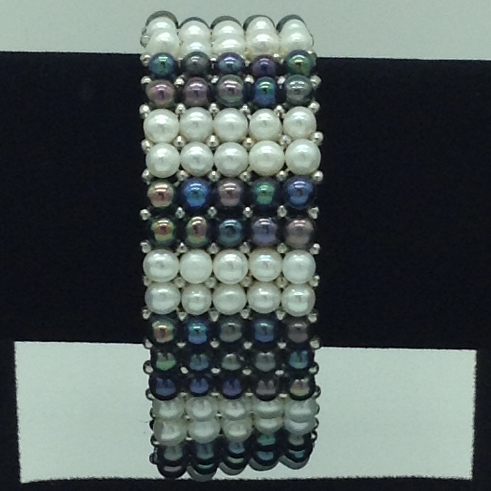 White And Black Potato Pearls With White Jaco Balls 5 Layers Elastic Bracelet JBG0171