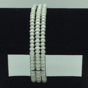 White Flat Pearls 3 Layers Stiff Bracelet JBG0161