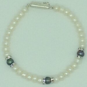 White And Black Flat Pearls With CZ Chakri 1 Layers Bracelet JBG0112