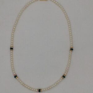 White Flat Pearls Single Layer Mala With Green Semi Beeds JPM0351