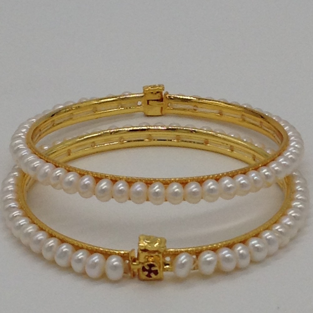 White Flat Pearls Bangles JBG0055