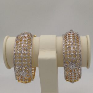 White cz bridge openable bangles jbg0043