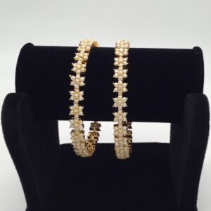 Freshwater white button pearls flower bangles jbg0015