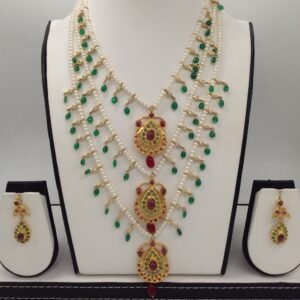Ruby,Emerald Jugni 3 Line Haar Set with 3 Lines Flat Pearls JPS0496
