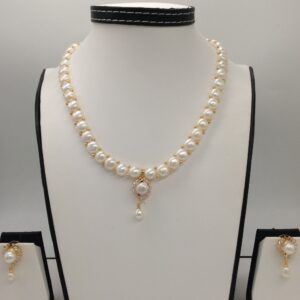 White cz and pearls pendent set with 1 line button mala jps0404