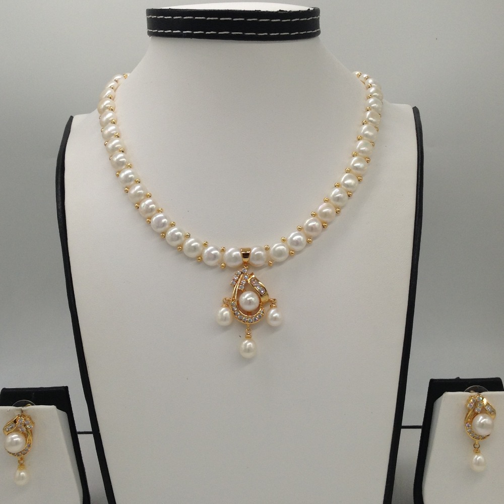 White cz and pearls pendent set with 1 line button mala jps0396