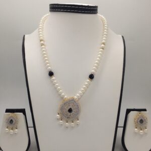 White, black cz pendent set with 1 line flat pearls jps0295