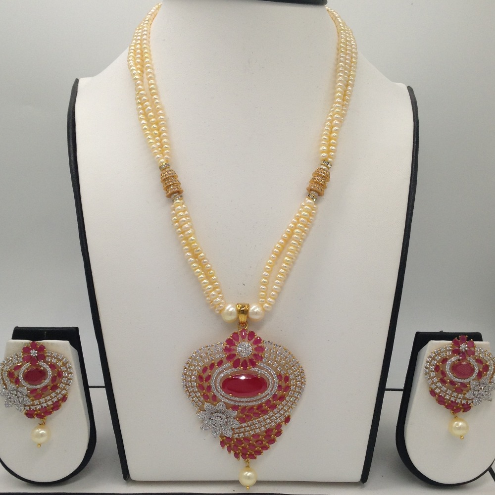 White,red cz pendent set with 3 line golden pearls jps0315