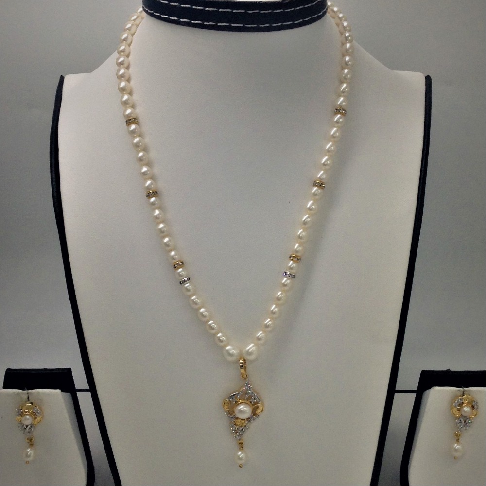 White cz and pearls pendent set with oval pearls mala jps0157