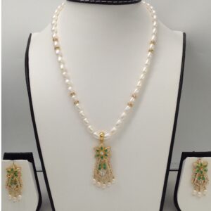 White, green cz pendent set with oval pearls mala jps0098