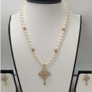 White,yellow cz pendent set with oval pearls mala jps0010