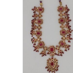 Red CZ Stones Traditional Necklace Haar Set JNC0031
