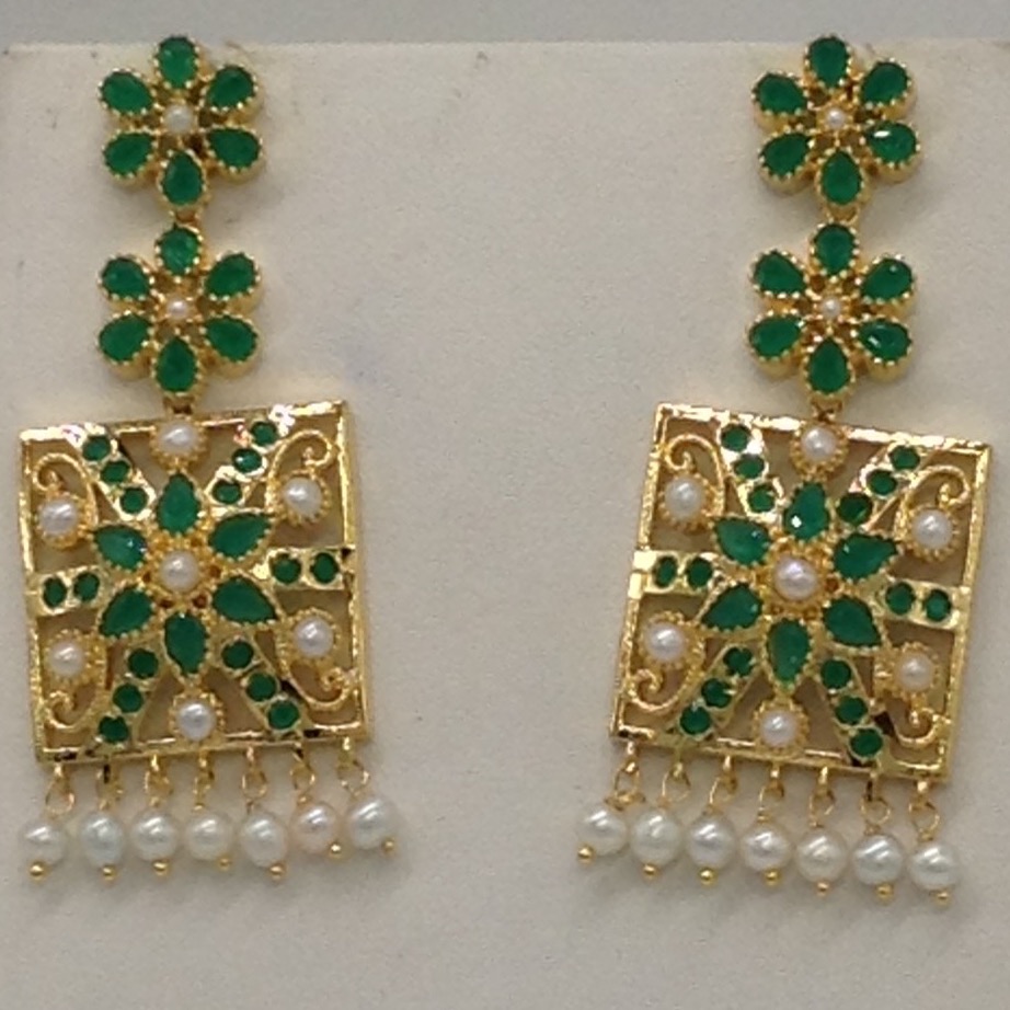 Emeralds And White Pearls Laccha Necklace Set JNC0034