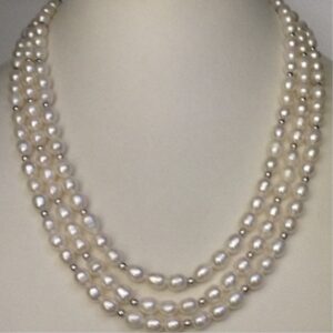 White Oval Pearls 3 Layers Necklace With White Balls JPM0281