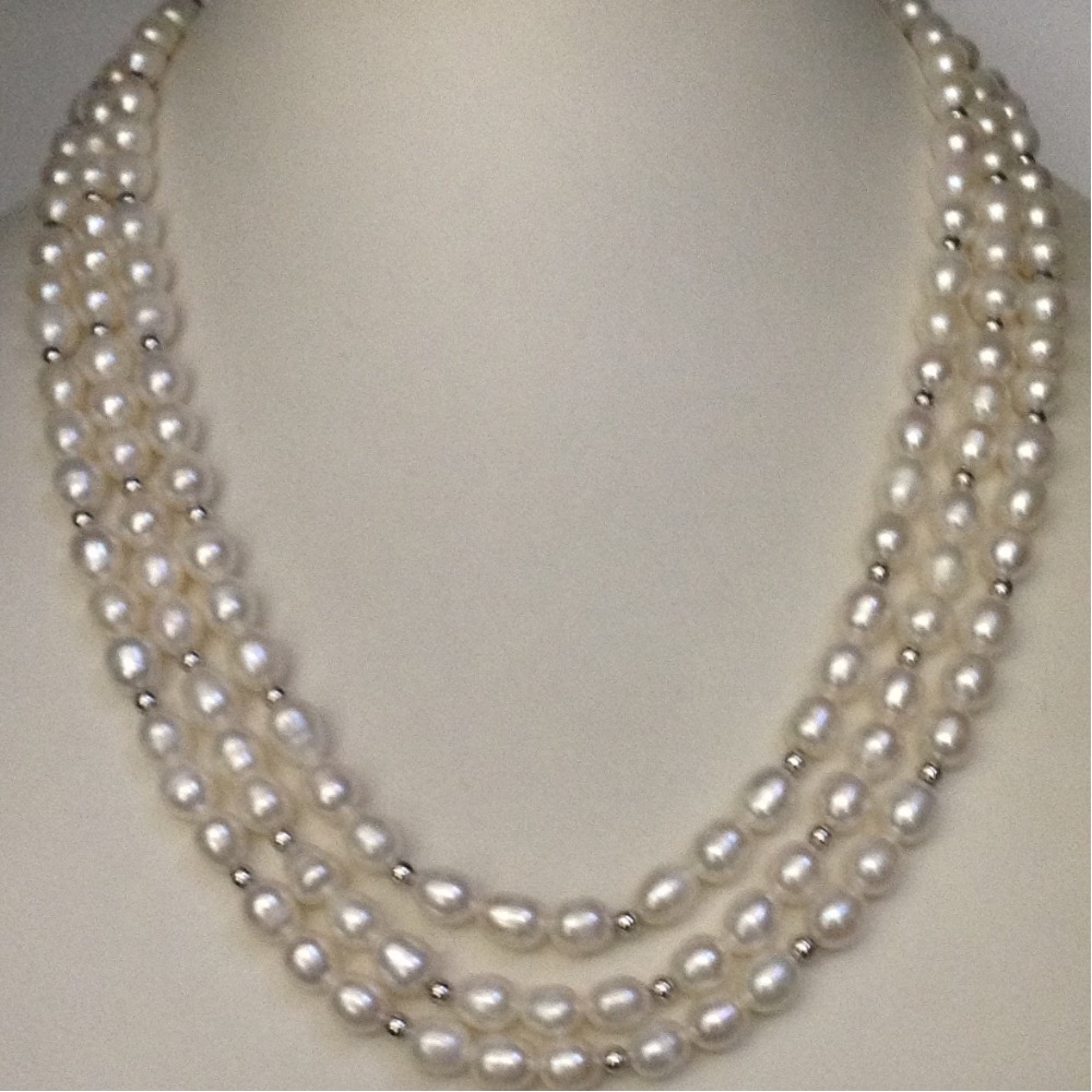 White Oval Pearls 3 Layers Necklace With White Balls JPM0281