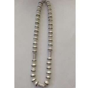 Freshwater round jagmag pearls with cz drums necklace JPM0051