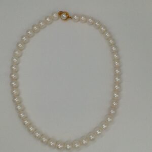 Freshwater White Round Pearls Strand JPM0040